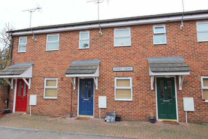 1 Bedroom House To Rent In Linney Court, Leighton Buzzard, LU7