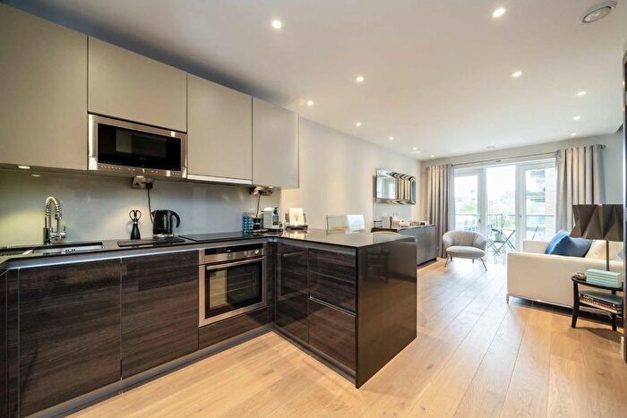 1 Bedroom Flat To Rent In Regatta Lane, London, W6
