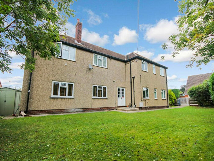2 Bedroom Apartment For Sale In Bicester Road, Kidlington, OX5