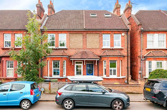 4 Bedroom Semi-Detached House To Rent In Recreation Road, Guildford, GU1