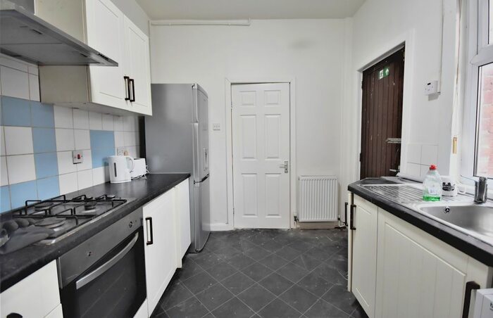 4 Bedroom End Of Terrace House To Rent In Brighton Street, Coventry, CV2