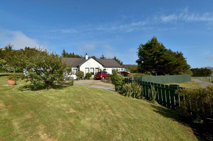 3 Bedroom Detached Bungalow For Sale In Fasach, Glendale IV55