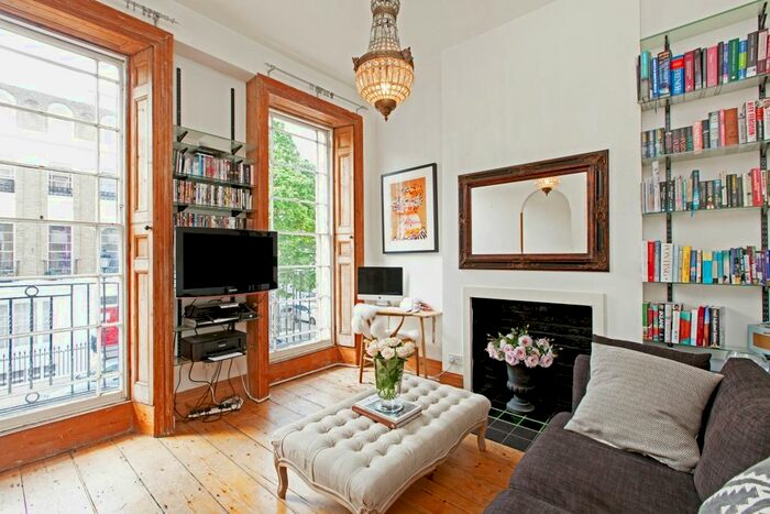 1 Bedroom Flat To Rent In Milner Square, London, N1