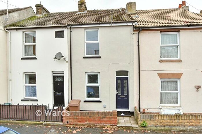 2 Bedroom Terraced House For Sale In Arden Street, Gillingham, Kent, ME7