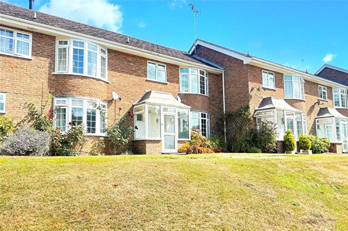 3 Bedroom Detached House To Rent In West Drive, Angmering, West Sussex, BN16