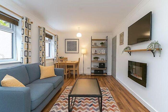 2 Bedroom Flat To Rent In Belfast, BT7