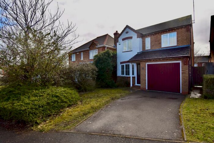 3 Bedroom Detached House To Rent In High Greeve, Wootton, Northampton, NN4