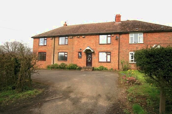 5 Bedroom Semi-Detached House To Rent In Hastingleigh, Ashford, TN25