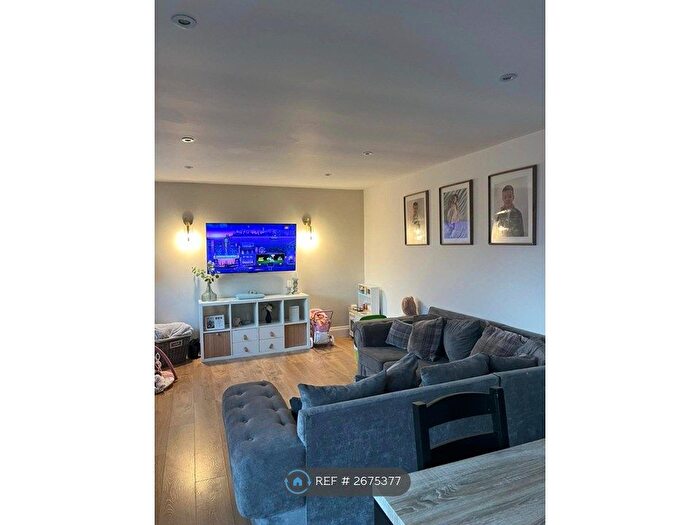 3 Bedroom Bungalow To Rent In Millfields, Caistor, Market Rasen, LN7