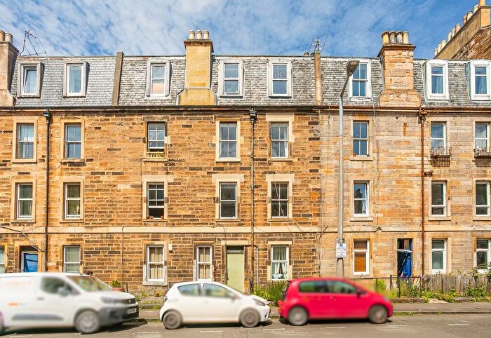 2 Bedroom Flat For Sale In West Newington Place, Edinburgh, EH9