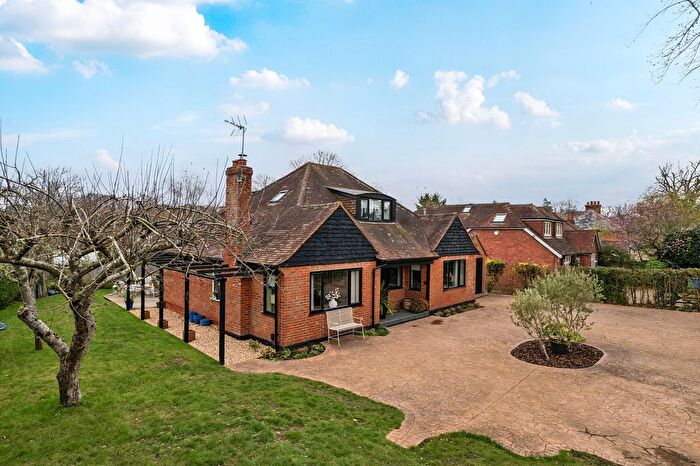 4 Bedroom Detached House For Sale In Gally Hill Road, Church Crookham, GU52