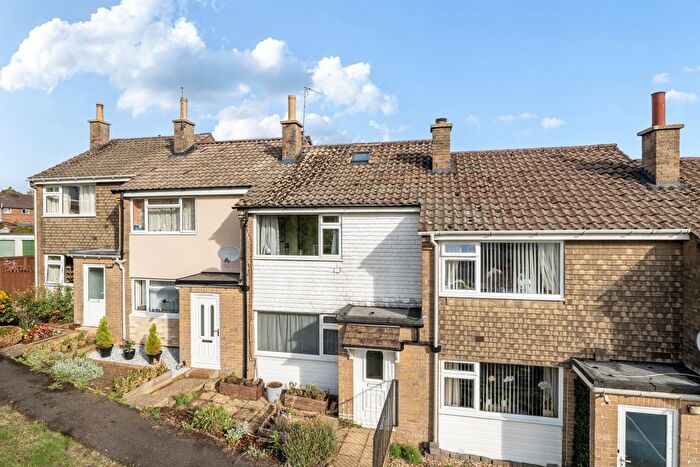 2 Bedroom Terraced House For Sale In Park View, Crewkerne, TA18