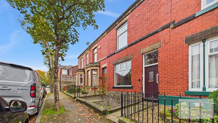 2 Bedroom Terraced House For Sale In Mosley Avenue, Seedfield, Bury, BL9