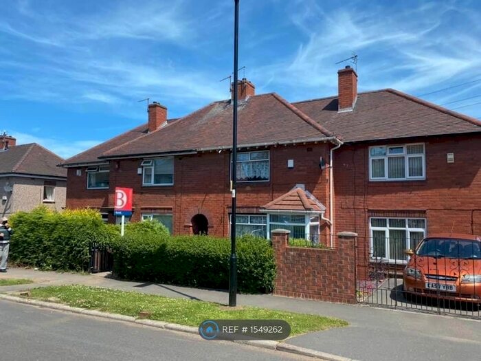 2 Bedroom Terraced House To Rent In Woodthorpe Road, Sheffield, S13