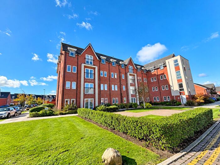 2 Bedroom Flat For Sale In Blowick Moss Lane, Southport, PR8