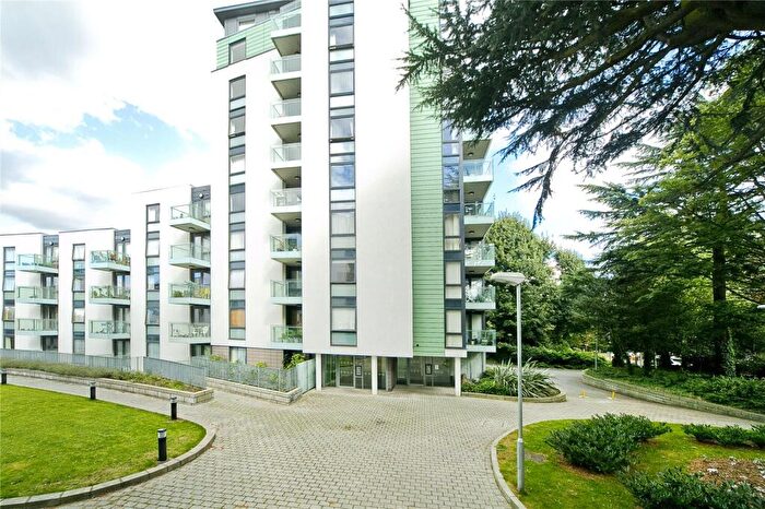 2 Bedroom Apartment To Rent In Hornsey Lane, Highgate, London, N6