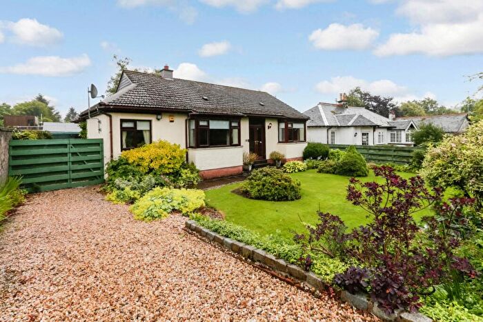 3 Bedroom Bungalow For Sale In Tannoch Road, Uplawmoor, Glasgow, East Renfrewshire, G78