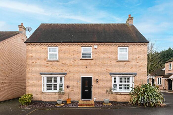 4 Bedroom House For Sale In Paynes Field, Barnack, Stamford, PE9