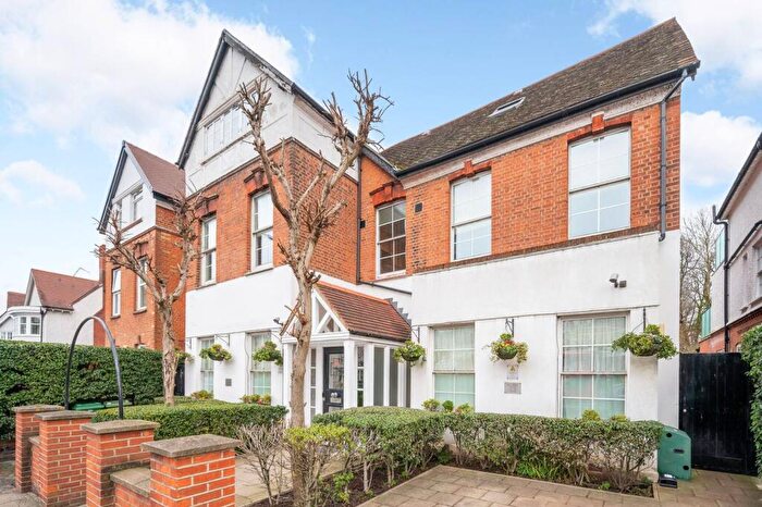 Studio To Rent In Finchley Road, Hampstead, London, NW3
