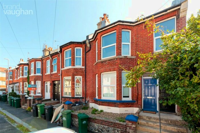 3 Bedroom Flat To Rent In Shanklin Road, Brighton, East Sussex, BN2