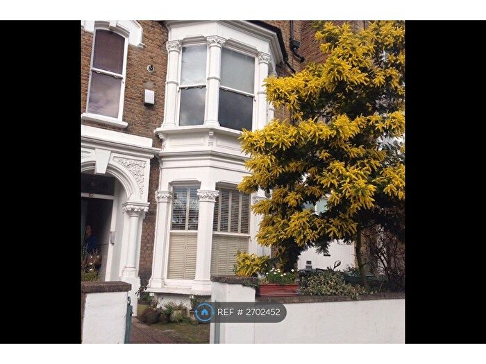 1 Bedroom Flat To Rent In Stapleton Hall Road, London, N4
