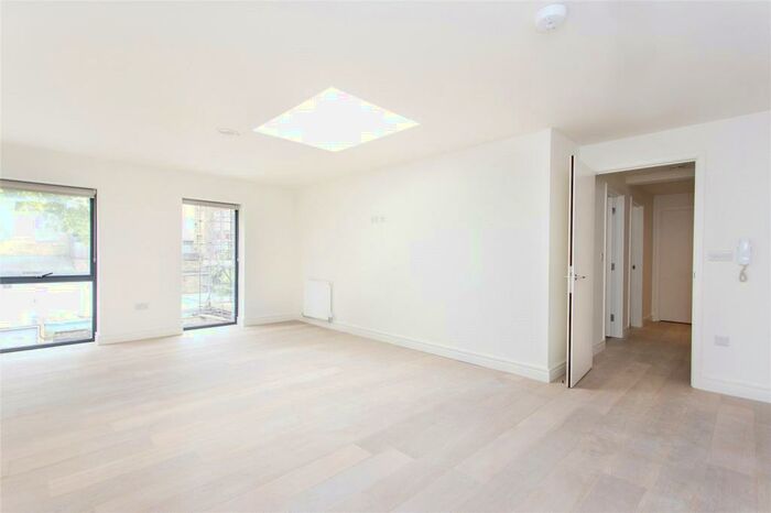 1 Bedroom Apartment To Rent In Newington Green, Hackney, London, N16