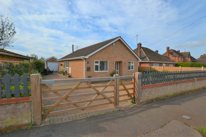 3 Bedroom Detached Bungalow For Sale In Lynn Road, Grimston, King's Lynn, PE32