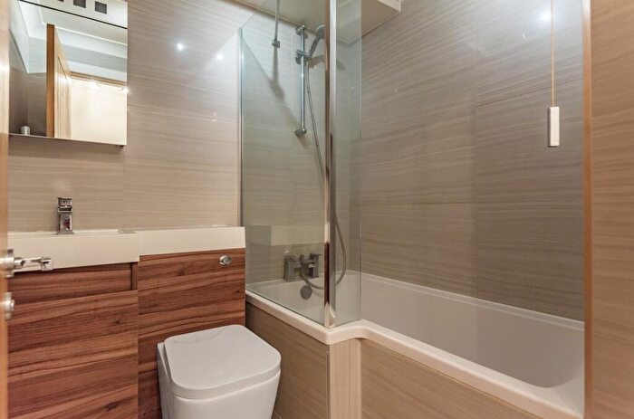 1 Bedroom Apartment For Sale In Waterside Place, Sheering Lower Road, Sawbridgeworth, Hertfordshire, CM21