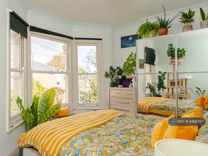 1 Bedroom Flat To Rent In Dalrymple Road, London, SE4