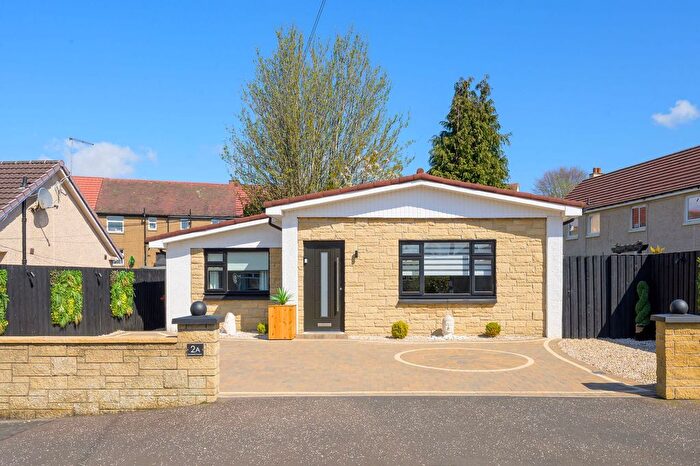 2 Bedroom Detached Bungalow For Sale In Campbell Crescent, Laurieston, FK2