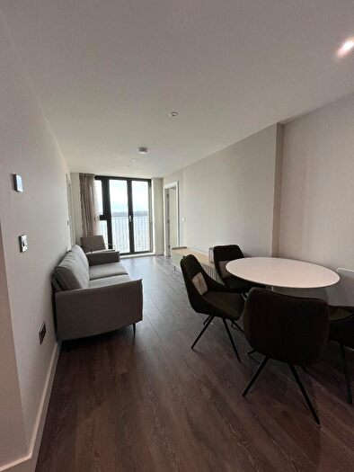 2 Bedroom Apartment To Rent In Triskelion Way, Liverpool, Merseyside, L3