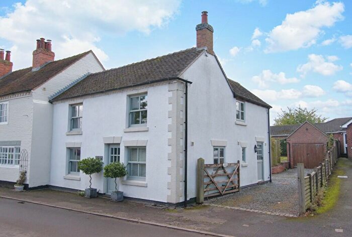 3 Bedroom Semi-Detached House For Sale In Main Street, Church Broughton, DE65