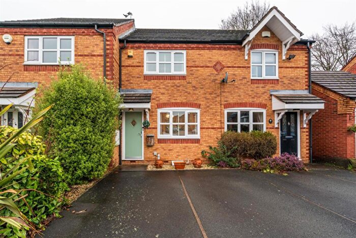 2 Bedroom Terraced House For Sale In Frankton Close, Solihull, B92