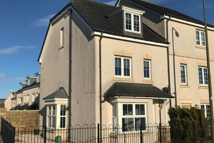 4 Bedroom End Of Terrace House To Rent In Leyland Road, Bathgate, EH48