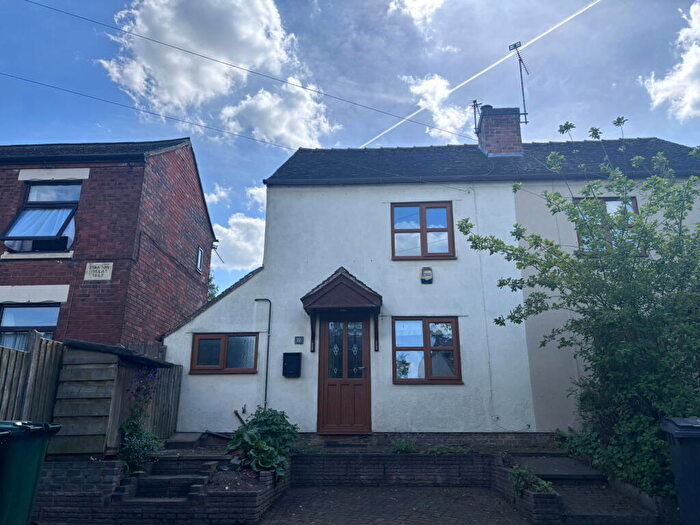 2 Bedroom Semi-Detached House For Sale In Main Street, Linton, DE12
