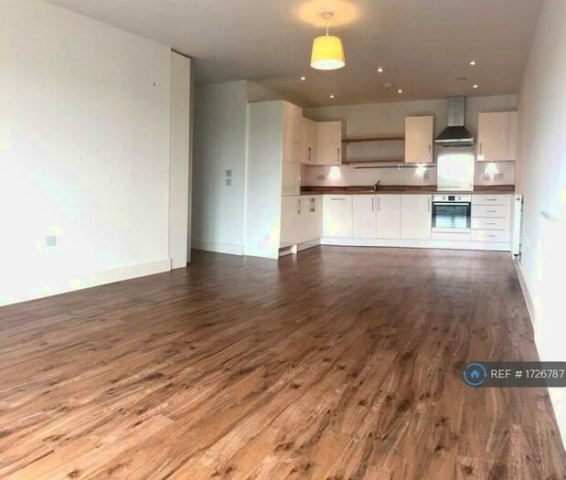 2 Bedroom Flat To Rent In Charrington Place, St Albans, AL1