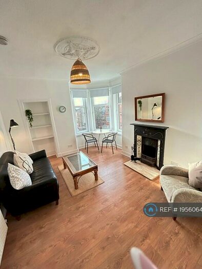 1 Bedroom Flat To Rent In Kennoway Drive, Glasgow, G11