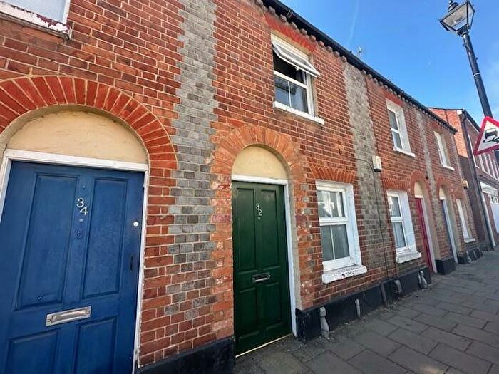 3 Bedroom Terraced House To Rent In High Street, Theale, RG7