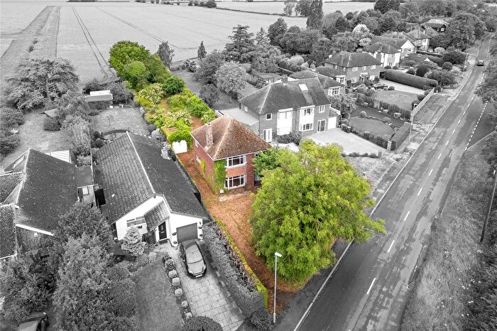 3 Bedroom Detached House For Sale In High Street, Landbeach, Cambridge, Cambridgeshire, CB25