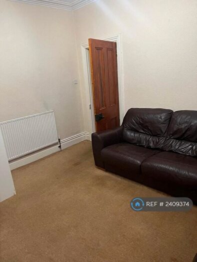 2 Bedroom Terraced House To Rent In Station Rd, Birmingham, B14