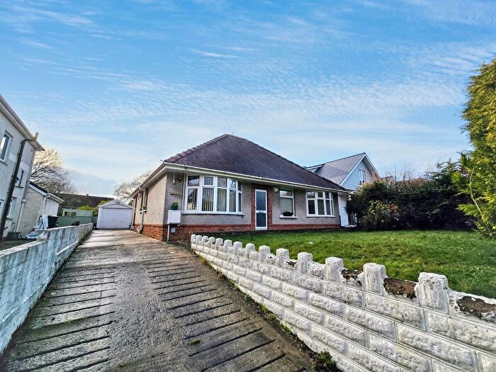 3 Bedroom Bungalow For Sale In Highpool Lane, Newton, Swansea, SA3