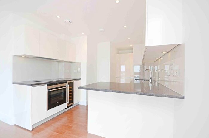 2 Bedroom Flat For Sale In Henry Macaulay Avenue, Kingston, Kingston Upon Thames, KT2