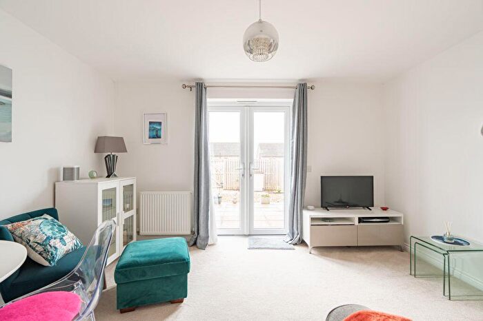2 Bedroom Terraced House For Sale In Beatlie Road, Winchburgh, EH52