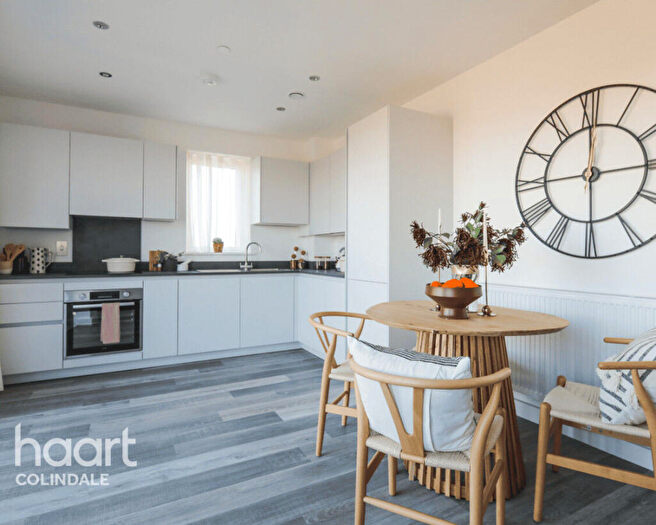 2 Bedroom Apartment For Sale In Burnt Oak Broadway, London, HA8