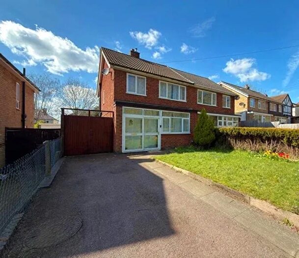 3 Bedroom Semi-Detached House To Rent In Hamilton Lane, Leicester, LE7