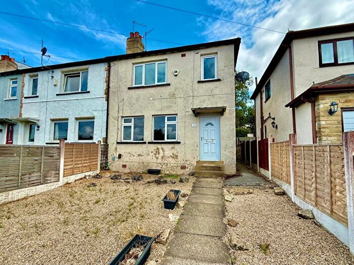3 Bedroom End Of Terrace House To Rent In Canada Crescent, Rawdon, Leeds, West Yorkshire, LS19