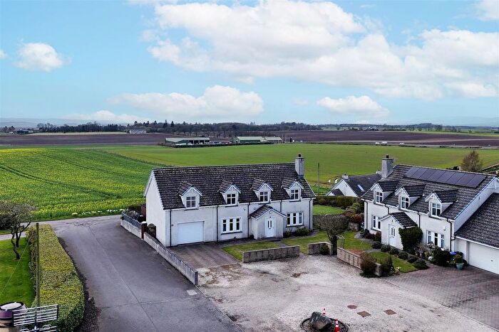 5 Bedroom Detached House For Sale In Townhead Courtyard, Balbeggie, Perth, PH2