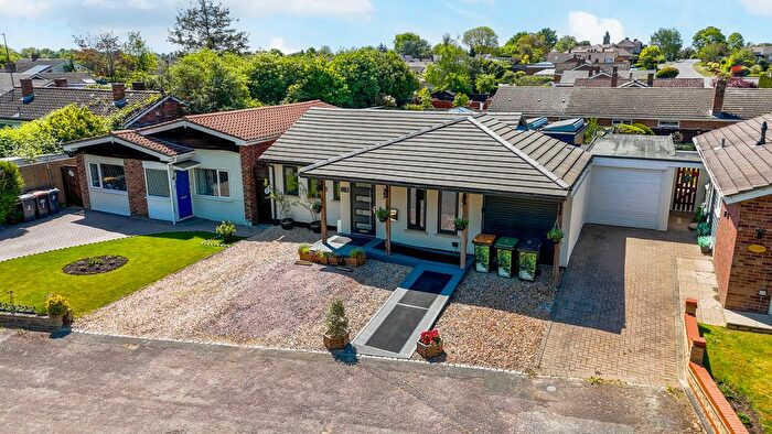 2 Bedroom Detached Bungalow For Sale In Wilden Road, Bedford, Renhold, MK41