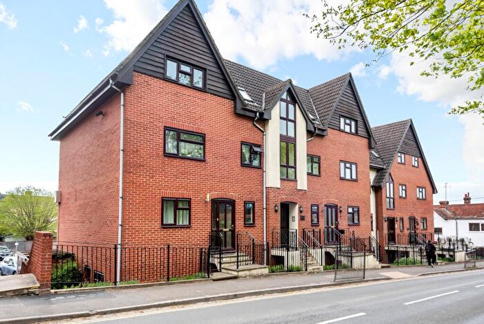 2 Bedroom Apartment To Rent In Liphook, GU30