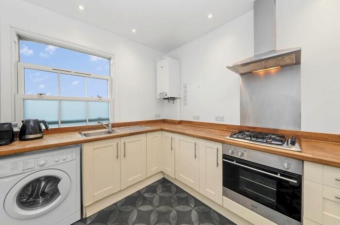 1 Bedroom Flat To Rent In Blackstock Road, London, N5